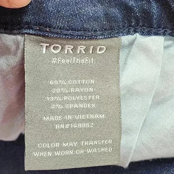 Torrid Supper Soft Distressed Jegging Stretched Women's 24T - Picture 8 of 9